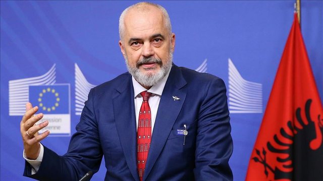 Veliaj në burg/ Rama për revistën gjermane: Partia jonë