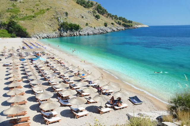 Qeveria miraton strategjinë e re të turizmit 2024–2030,