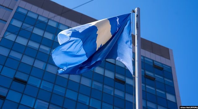 Kosova dëbon policin nga komuniteti serb! Sveçla: Është