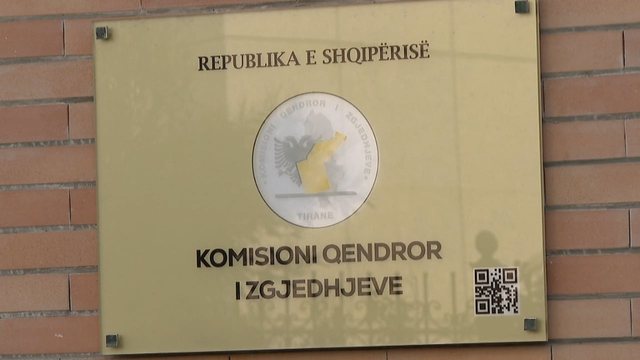 Diaspora, probleme në regjistrim/ 35% e aplikimeve refuzohen, deklarohet