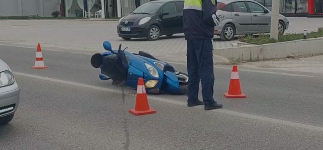 Aksident në aksin Fushë Krujë-Kamëz, një person në
