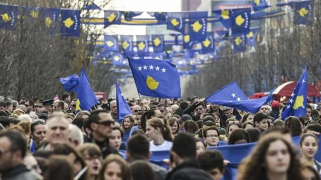 ​Tkurret më tej popullsia, mbi 150 mijë banorë ikën nga