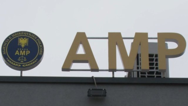 Arratisja e dy të arrestuarve nga burgu në Elbasan, AMP pezullon nga