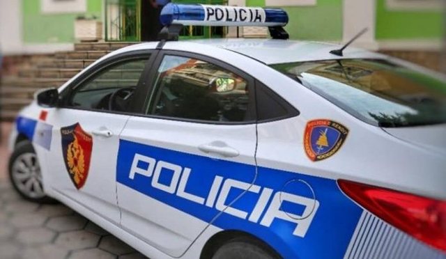 Zbardhet plagosja n&euml; Tiran&euml;, arrestohen tre persona, shpallet n&euml;