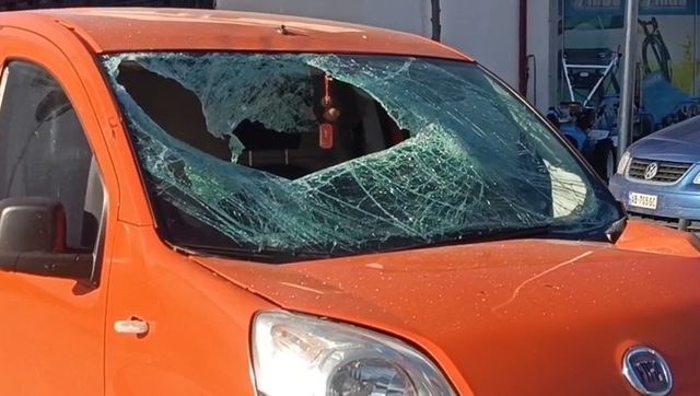 FOTOT/ Aksident i rëndë në Lushnjë, 30-vjeçari