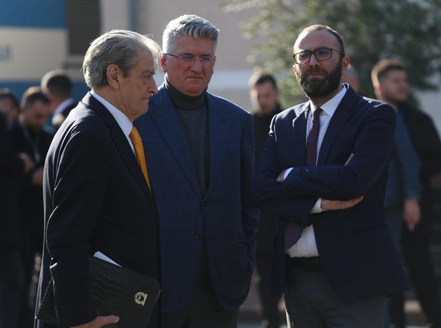 Bardhi premton 'thyerjen' e PS në Fier dhe në gjithë