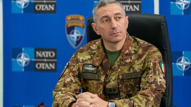 Komandanti i KFOR-it: Tensionet në veri dëshmojnë nevojën