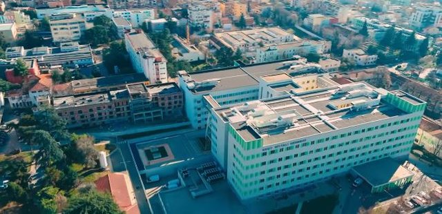 Rama reklamon Spitalin e Kardiokirurgjisë dhe Kirurgjisë Vaskulare