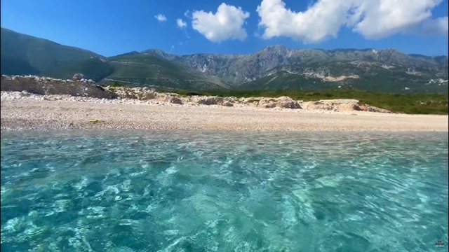 Qëndroi tre ditë si pushues në hotelin në Palasë, i riu