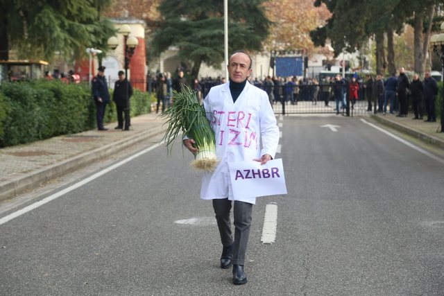 DITARI I 11 MAJIT (-61 ditë)/ Burrdrejtoresha i lyp takim Ramës.