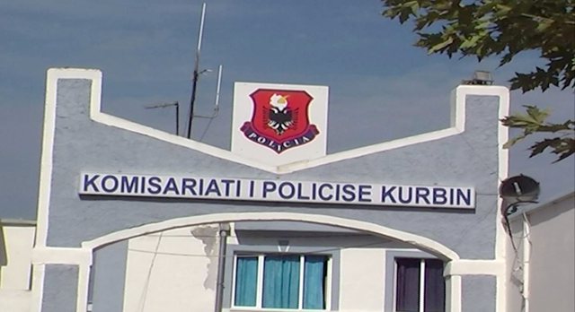 Kanoset me armë zjarri i riu në Laç, kallëzon katër