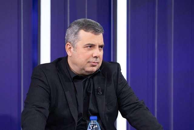 Abilekaj: Media, e kapur nga qeveria! Edhe mediat pranë opozitës nuk
