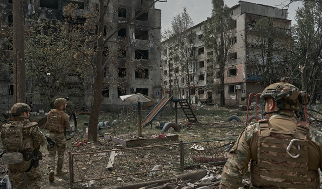 Gjenerali ukrainas paralajmëron: Rusia po përgatit ofensivë