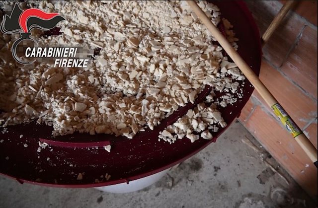 Zbulohen pamjet e laboratorit të kokainës në shtëpinë e