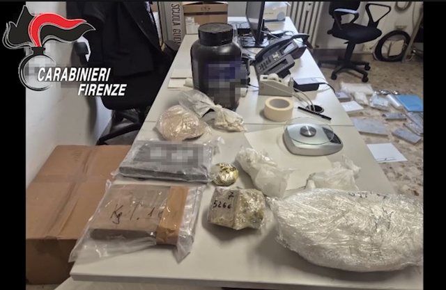 Zbulohen pamjet e laboratorit të kokainës në shtëpinë e