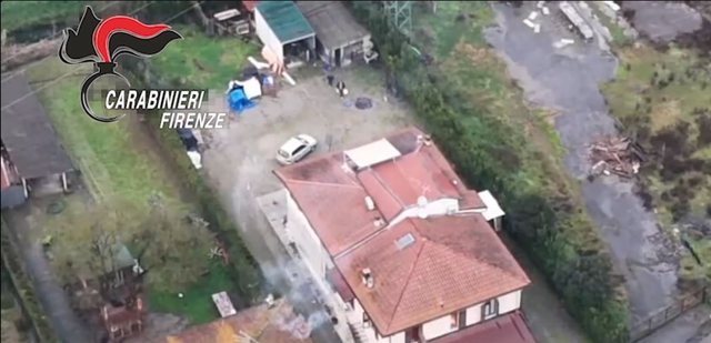 Zbulohen pamjet e laboratorit të kokainës në shtëpinë e