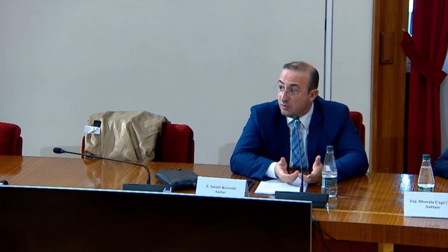 Ka deputetë përdorues të SkyECC? Korreshi: Në EncroChat nuk