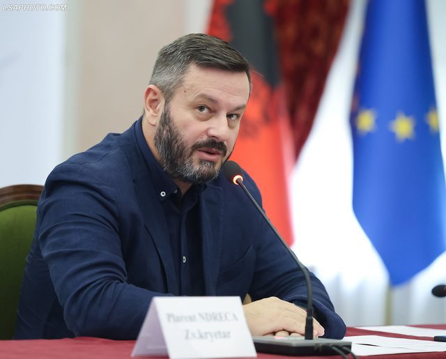 '11 maji' penalizues/ Nga Basha, Meta dhe Majko te Spaho e Gjonaj!
