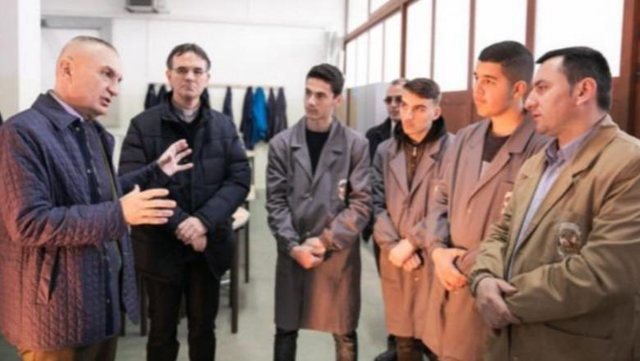Mesazhet e ish Presidentit/ Në hetim për korrupsion dhe pasurinë,