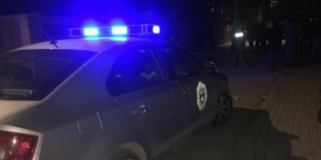 Policia iu prishi planet, 15 të rinj ndalohen para përleshjes masive