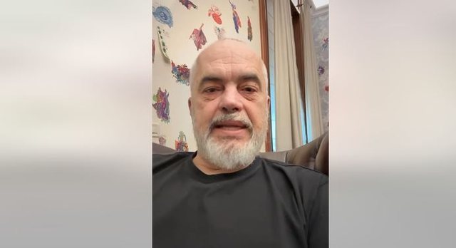 "Çdo ditë në ekran, u bëre bozë"/ Rama i