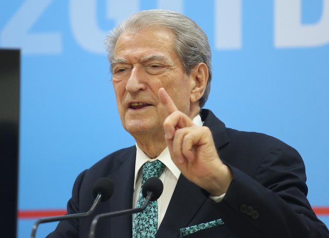 "Magneti im, e nesërmja"/ Habit Berisha me rrëfimin e tij.