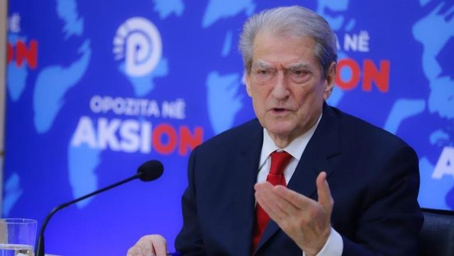 Raporti i ri i DASH ku përmendej emri i tij, Berisha: Shprehte një
