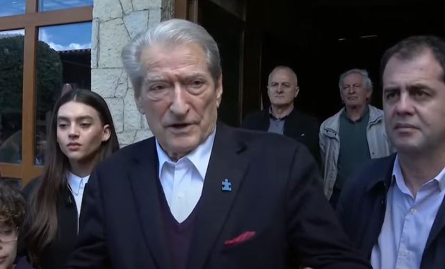 Atentatet/ “Nga një masakër në tjetrën”,