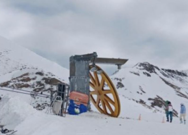 FOTOT/ Ngjarja e rëndë: Shkëputet teleferiku në pikën