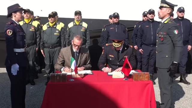 Bashkëpunimi/ Guardia di Finanza dhuron dy anije, Vengu: Forcim i