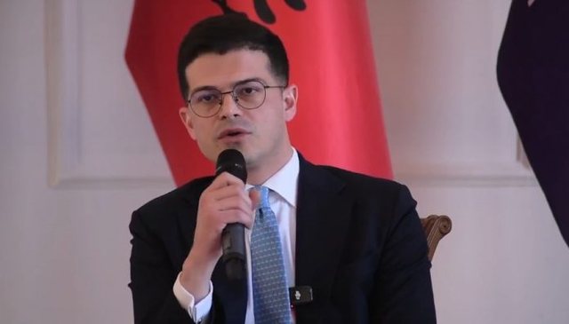 VIDEO/ Ligji për statusin e ushtarakut, Vengu: Paga të nivelit të