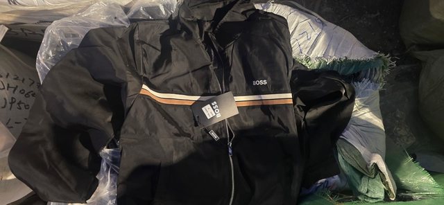 Operacioni/ Nga Adidas, Nike, Gucci e Hugo Boss, bllokohen mbi 103 mijë