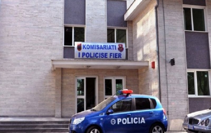 Çau gomat e makinës së një 32-vjeçareje, procedohet
