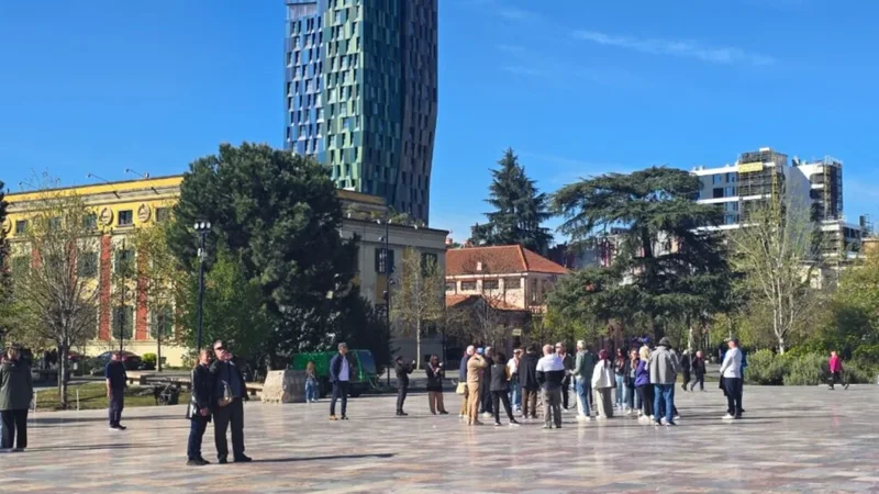 Turizmi ngadal&euml;son ritmin/ N&euml; shtator hyn&euml; 1.28 milion&euml;