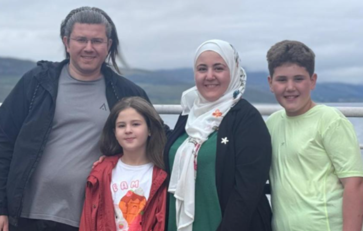 Gafa me IA e autoriteteve britanike ndaj familjes siriane që kërkonte